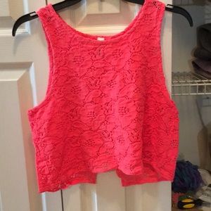 Cropped cut back shirt